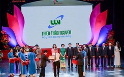 Thiên Thảo Nguyên lọt top vận chuyển khách du lịch hàng đầu VN 2016