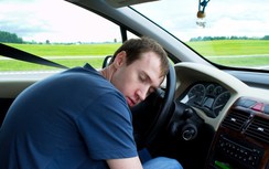 Cách tránh buồn ngủ khi lái ô tô
