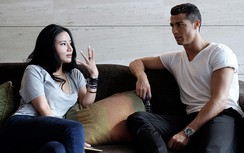 Tin bóng đá 23/7: Bạn gái có bầu, Ronaldo đi thăm gái lạ