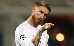 Tin bóng đá sáng 25/12: V-League mất tài trợ khủng; Ramos mỉa mai Barca
