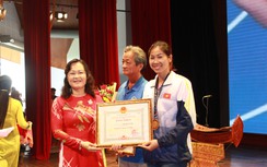 Thưởng nóng cho nữ VĐV Bạc Liêu xuất sắc đoạt HCV SEA Games 29