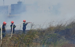 Cháy lớn tại một khu dân cư ở Bạc Liêu, nhiều người tháo chạy