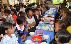 Hơn trăm học sinh Yên Bái nghi bị ngộ độc thực phẩm