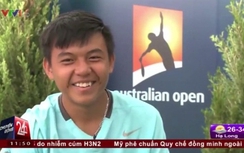 Lý Hoàng Nam trả lời phỏng vấn sau khi giành chức vô địch Wimbledon