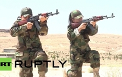 Đội binh sĩ nữ "Sư tử cái vệ quốc" Syria khiến IS khiếp vía