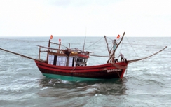 Cứu nạn thành công 6 ngư dân suýt "nằm lại" trên biển