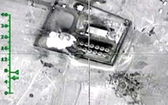 Kho chứa dầu lớn nhất của IS bị Nga bắn tan tành