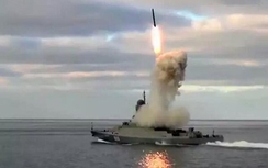 Nga mang Tàu hộ tống tên lửa Zeleny Dol diệt IS