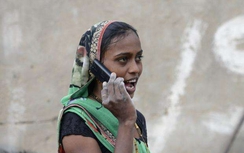 "Choáng" với ngôi làng cấm phụ nữ độc thân dùng điện thoại di động
