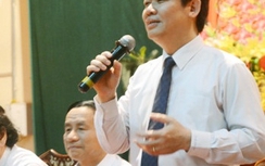 Video: Phó Thủ tướng Vương Đình Huệ hát "Câu đợi câu chờ" tặng SV