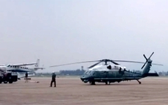 Video: Xem trực thăng "khủng" hộ tống ông Obama bay thử ở Nội Bài