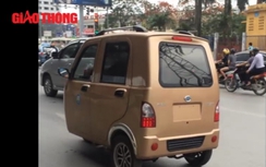Video:Ô tô điện 3 bánh bị cấm thản nhiên phóng trên phố Hà Nội