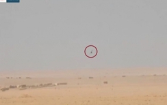 Video: Máy bay không người lái của IS bị quân Syria bắn tan tành