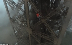 Video: 3 thanh niên Nga đối diện thần chết trên đỉnh tháp Eiffel