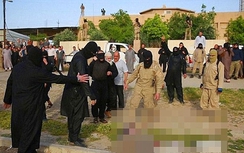 IS đun sôi 7 chiến binh vì tội đào ngũ