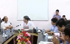 Video: Lãnh đạo BV Việt Đức xin lỗi bệnh nhân vụ mổ nhầm chân