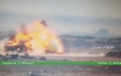 Video: Khoảnh khắc tên lửa Syria "hóa vàng" xe chở dầu của IS