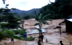 Video:Người dân tháo chạy trước cơn cuồng nộ của thủy điện Sông Bung 2