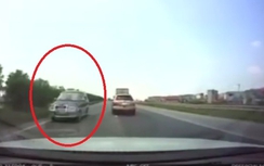Video: Xe "điên" phóng ngược chiều trên cao tốc Nội Bài - Bắc Ninh