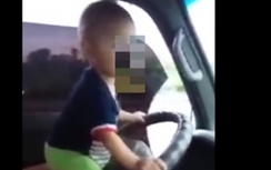 Hoảng hồn bé trai 10 tháng tuổi lái xe tải ở Phú Thọ