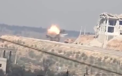 Video: IS dùng tên lửa Kornet "gãi ngứa" cho xe tăng Thổ