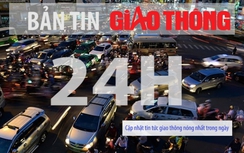 Tin nóng Giao thông 24h: Mazda lao vỉa hè, 4 người thương vong