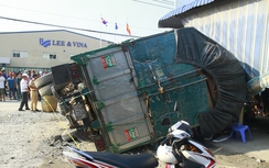 Bình Dương: Người phụ nữ đang mua hàng bị xe tải đè chết