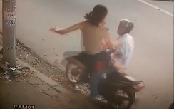 Trộm bột giặt, thanh niên bị nữ chủ hàng "xông phi" giữa Sài Gòn
