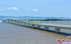 Video: Cận cảnh cây cầu vượt biển dài nhất Việt Nam