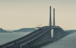 Cầu vượt biển dài nhất thế giới có gì đặc biệt?