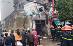 Cháy cửa hiệu giặt là lúc sáng sớm, một người thoát chết