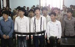 Chủ DN vận tải và 9 "đàn em" đánh PGĐ Sở GTVT lĩnh án