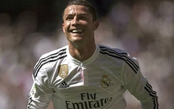 Real hủy diệt Granada, Ronaldo có “bàn tay nhỏ”