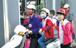 Trên 90% học sinh đến trường bằng xe máy đã đội MBH