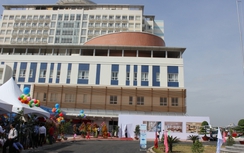 Khánh thành bệnh viện không xếp hàng đầu tiên tại Việt Nam