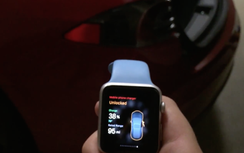 Tận mắt xem ứng dụng Apple Watch điều khiển xe hơi