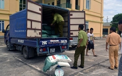CSGT bắt giữ xe tải chở 3,5 tấn mì chính lậu
