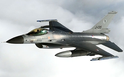 Sức mạnh chiến đấu cơ F-16 Mỹ có thể bán cho Việt Nam