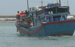 Trung Quốc uy hiếp, tấn công 23 tàu cá Quảng Ngãi