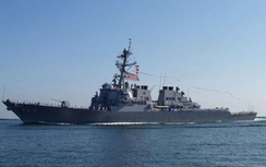 "Soi" khu trục hạm Mỹ giám sát chiến hạm Nga ở biển Syria
