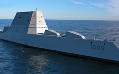 Xem siêu tàu khu trục USS Zumwalt của Mỹ băng băng rẽ nước