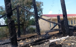 Nghịch dại, 3 thiếu niên dùng bật lửa đốt cháy nhà rông