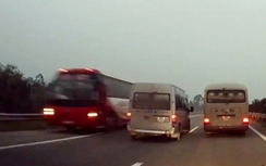 Xử nghiêm xe khách đi ngược chiều trên cao tốc Nội Bài -Lào Cai