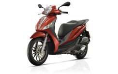 Honda SH "đụng đầu" với đối thủ mới đến từ Ý