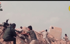 Màn bắn phá "rung chuyển trời đất" giữa IS và quân đội Iraq