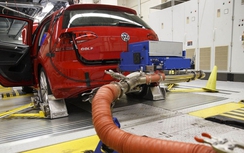 Volkswagen "mất" 10 tỷ USD bồi thường bê bối khí thải