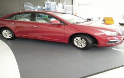 Bán ô tô Chevrolet Cruze LT, màu đỏ, giá 525 triệu