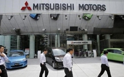 Cổ phiếu Mitsubishi xuống dốc không phanh sau bê bối