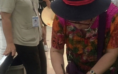 Nữ du khách Trung Quốc trộm iPhone tại sân bay Cam Ranh
