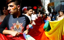 Cảnh sát Thổ Nhĩ Kỳ bắn hơi cay, giải tán người đồng tính